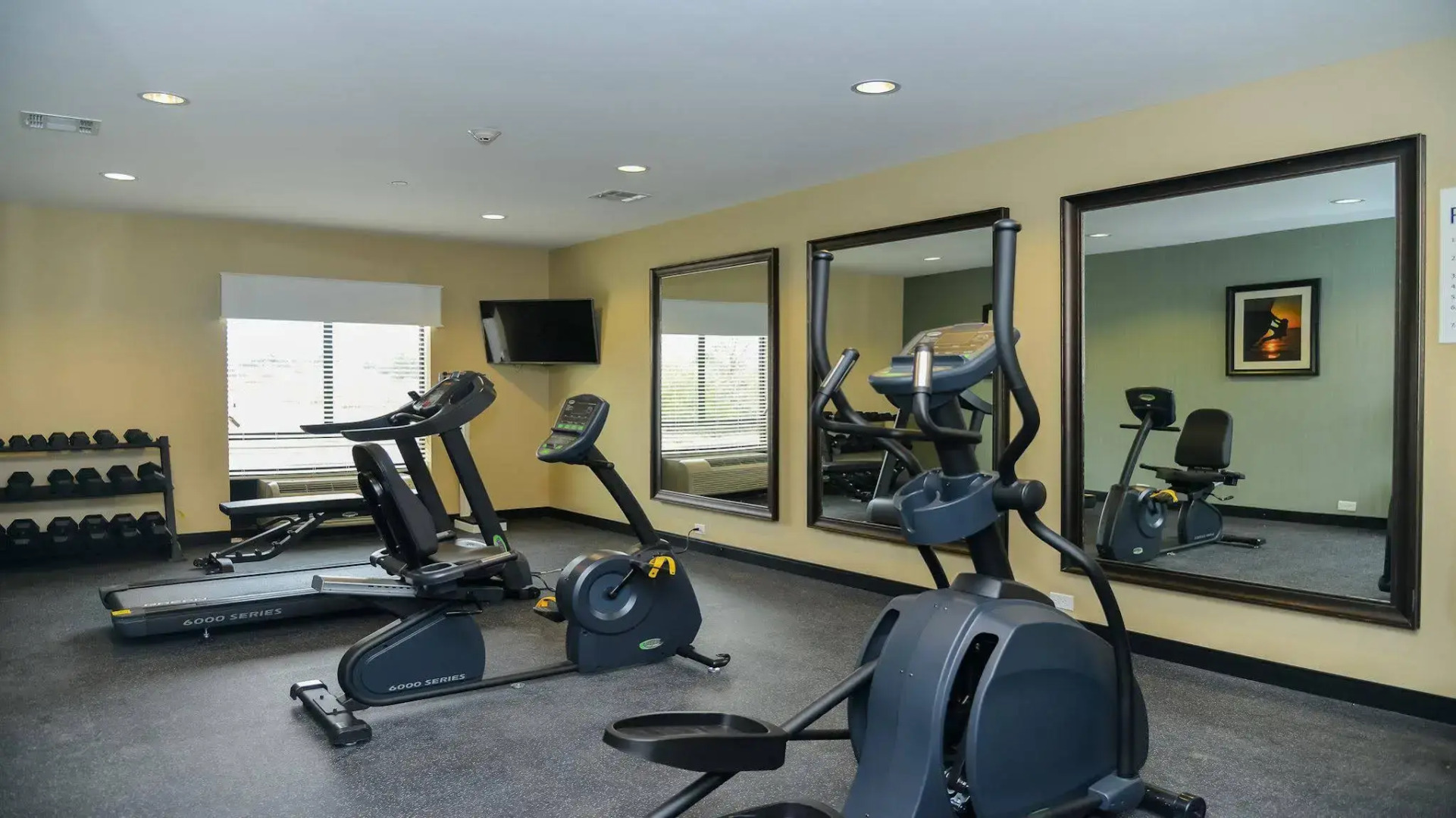 Holiday Inn Express & Suites Cuero by IHG
