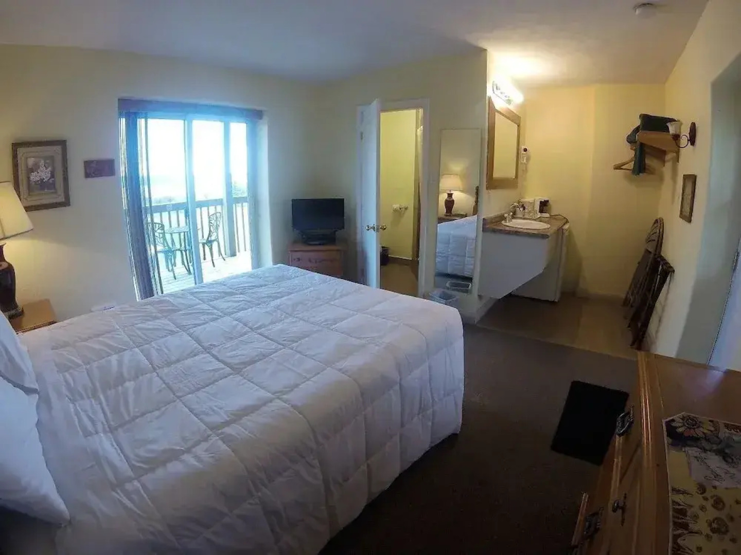 Waterview On The Bay