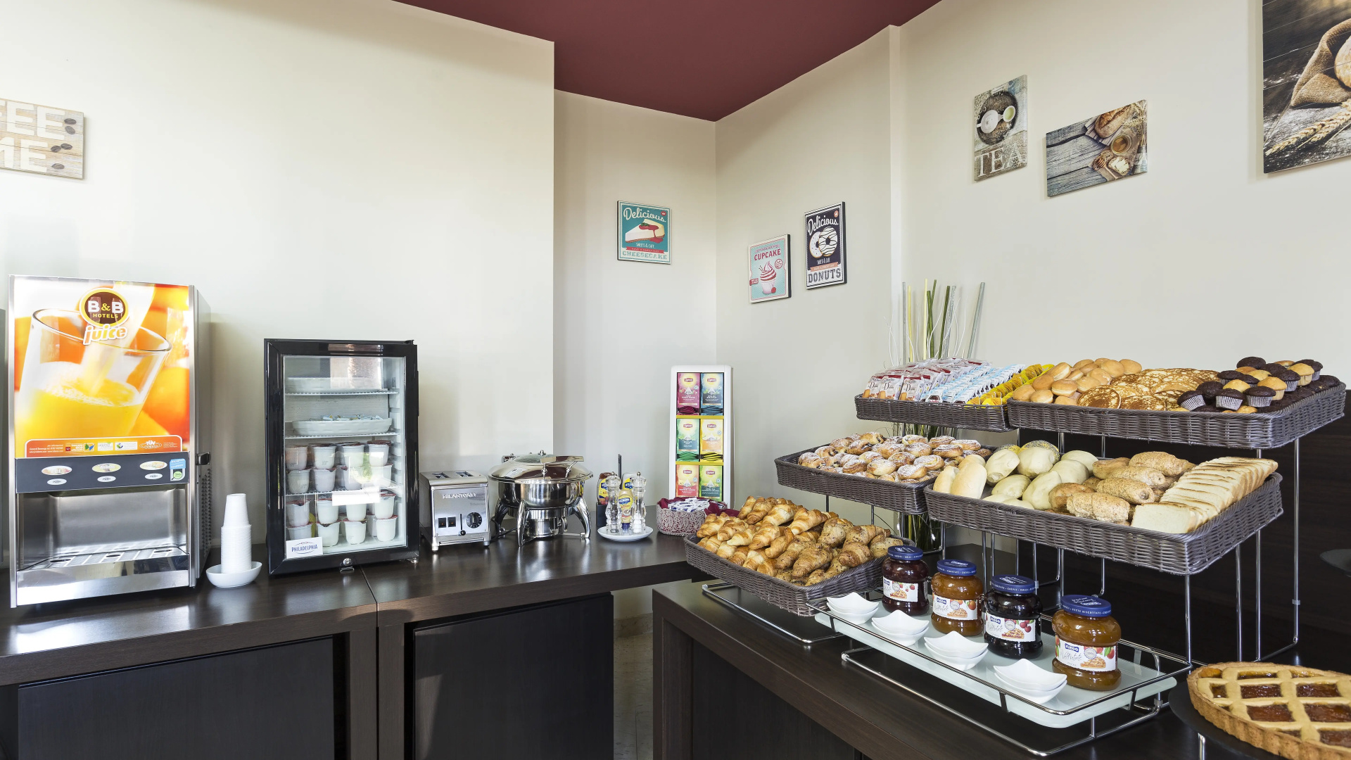B&B HOTEL Pisa Airport