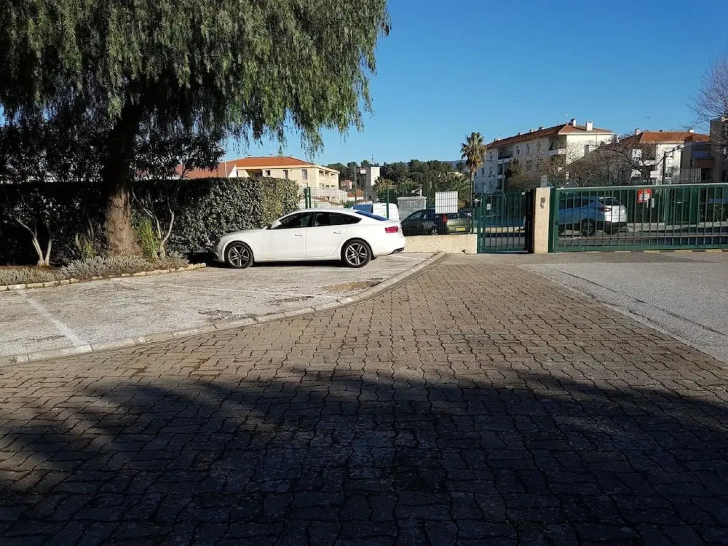 Studio in Saint-mandrier-sur-mer, With Enclosed Garden - 100 m From th