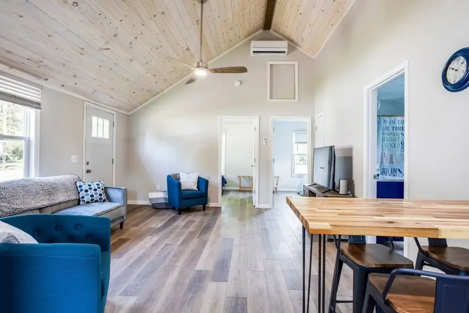 Newly Remodeled Home In Perfect Location To Visit Lake Erie Or Cleveland 2 Bedroom Home by Redawning