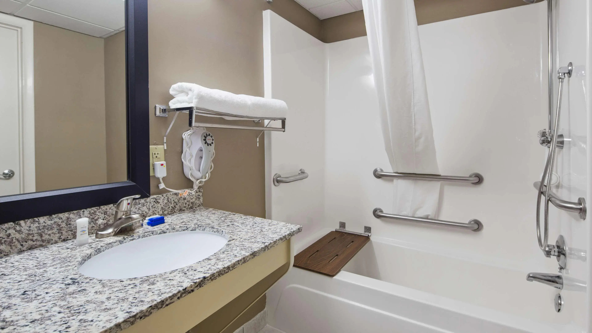 Best Western River City Hotel