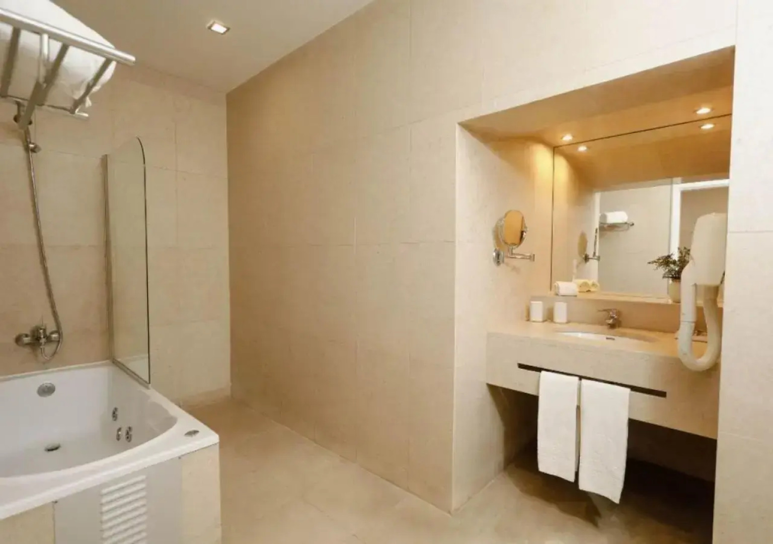 Montebelo Palácio dos Melos Viseu Historic Hotel