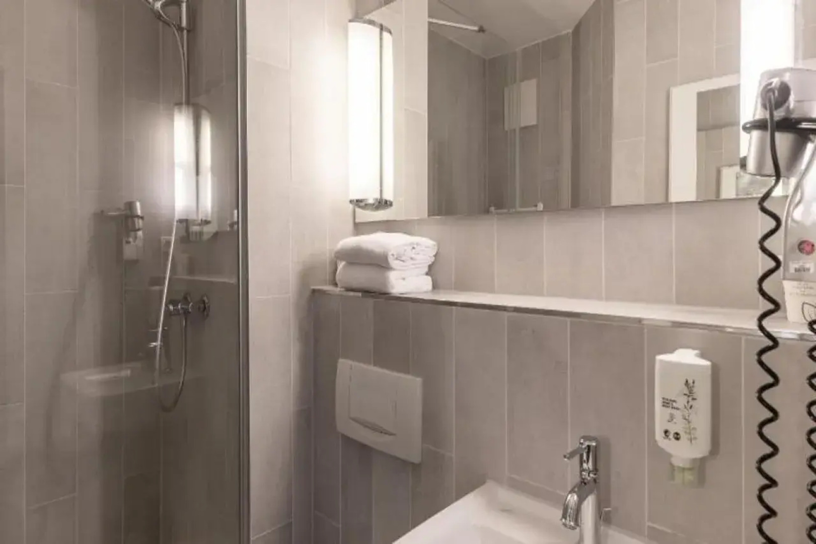 B&B HOTEL Aachen City-Ost