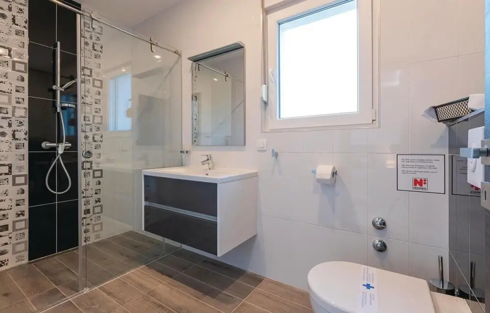 Awesome Home in Fazana With Wifi and 5 Bedrooms