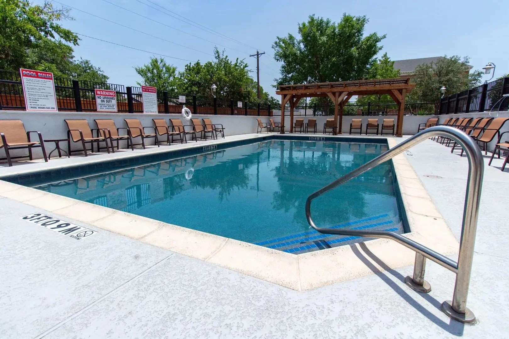 Hampton Inn & Suites Denton