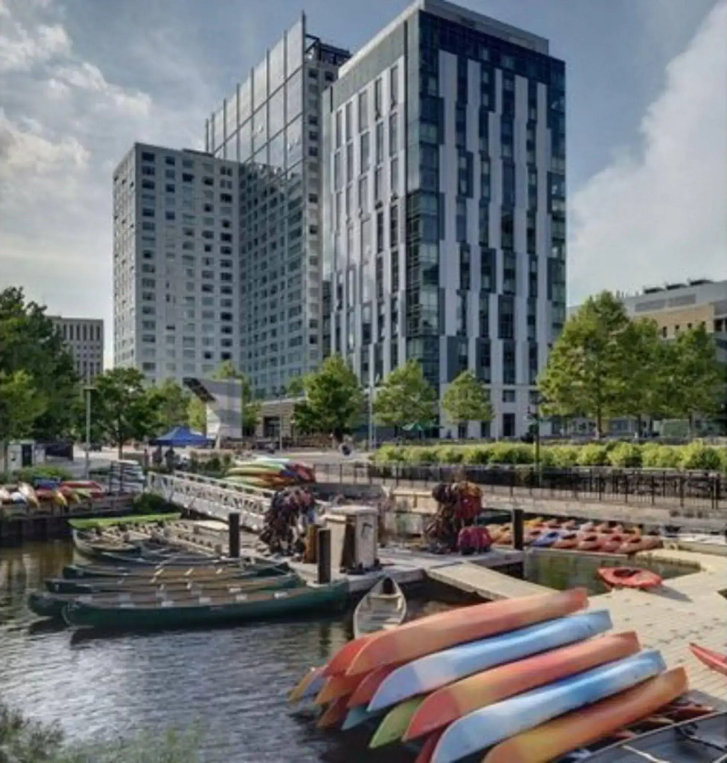 Global Luxury Suites at Kendall West