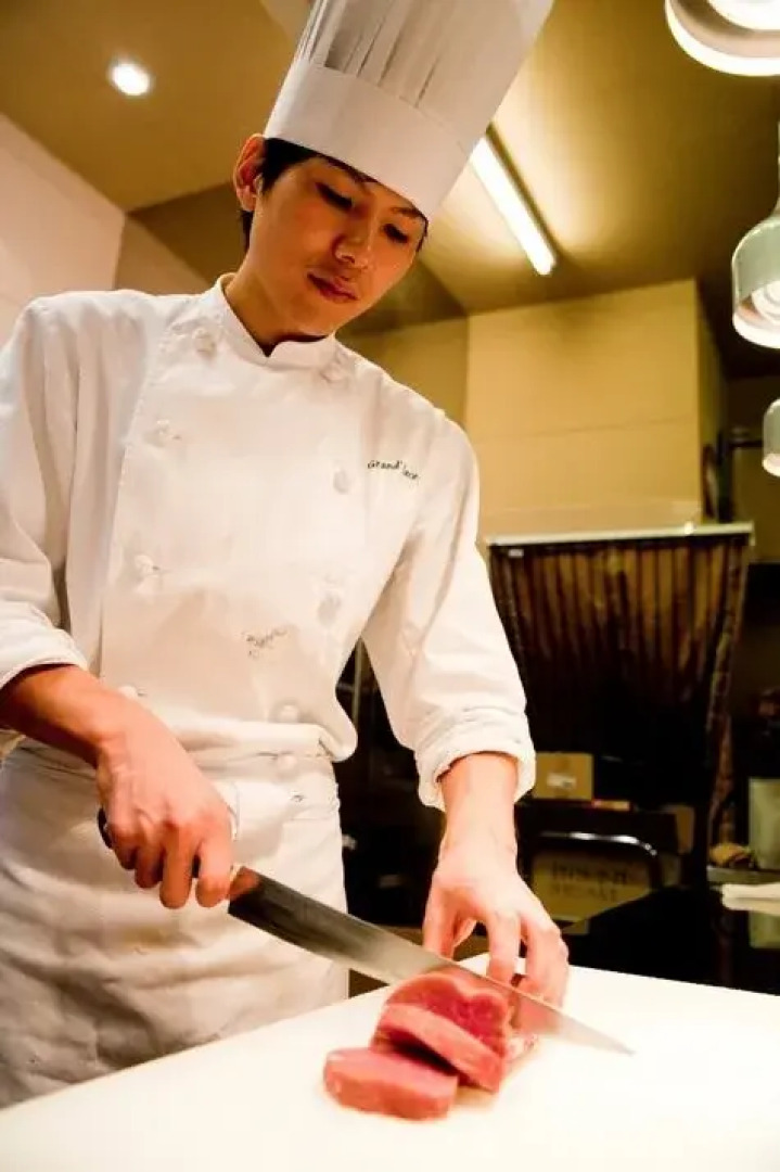 Andiamo Partenza Hotel Hashima