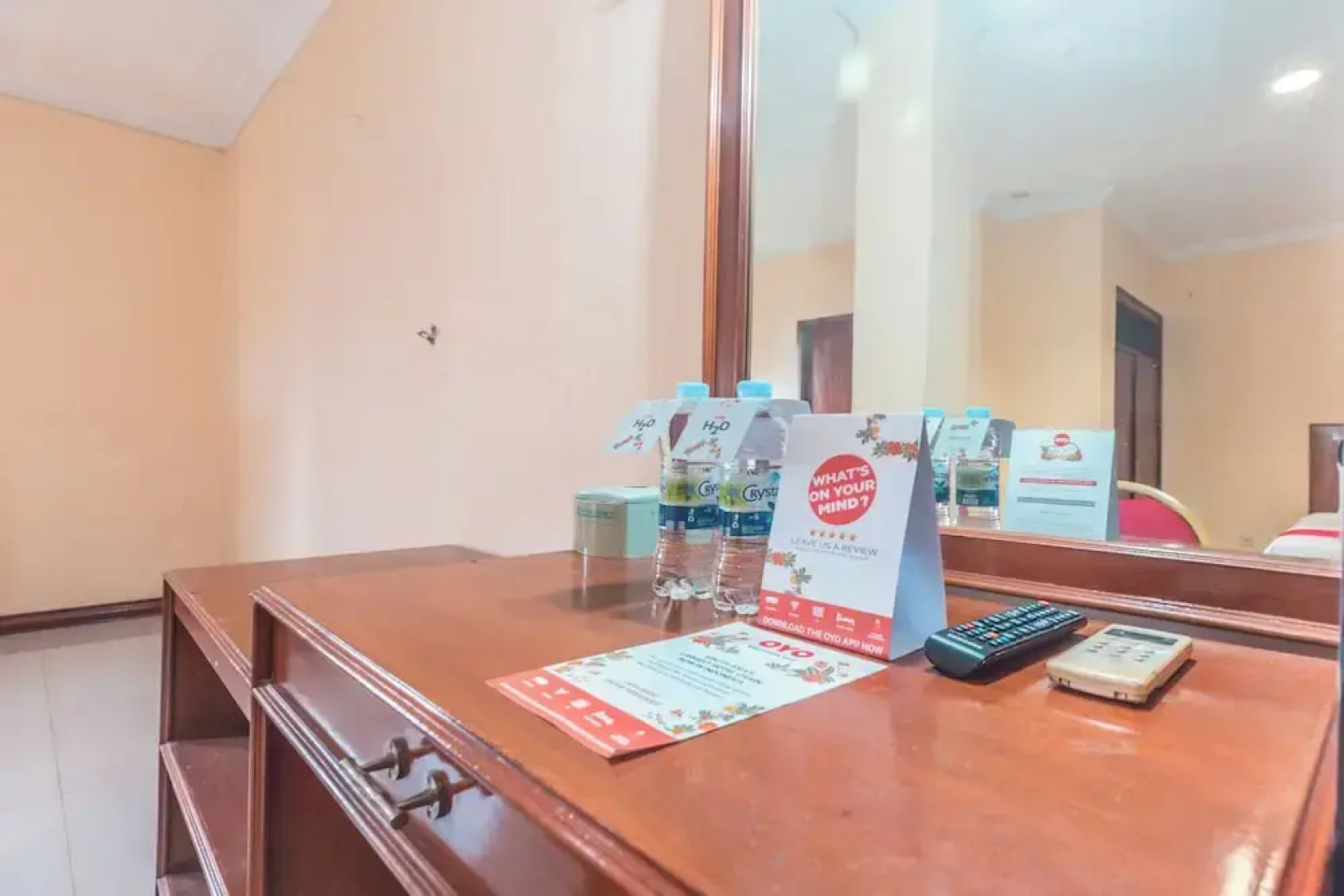 OYO 94759 Hotel Taman Cibinong