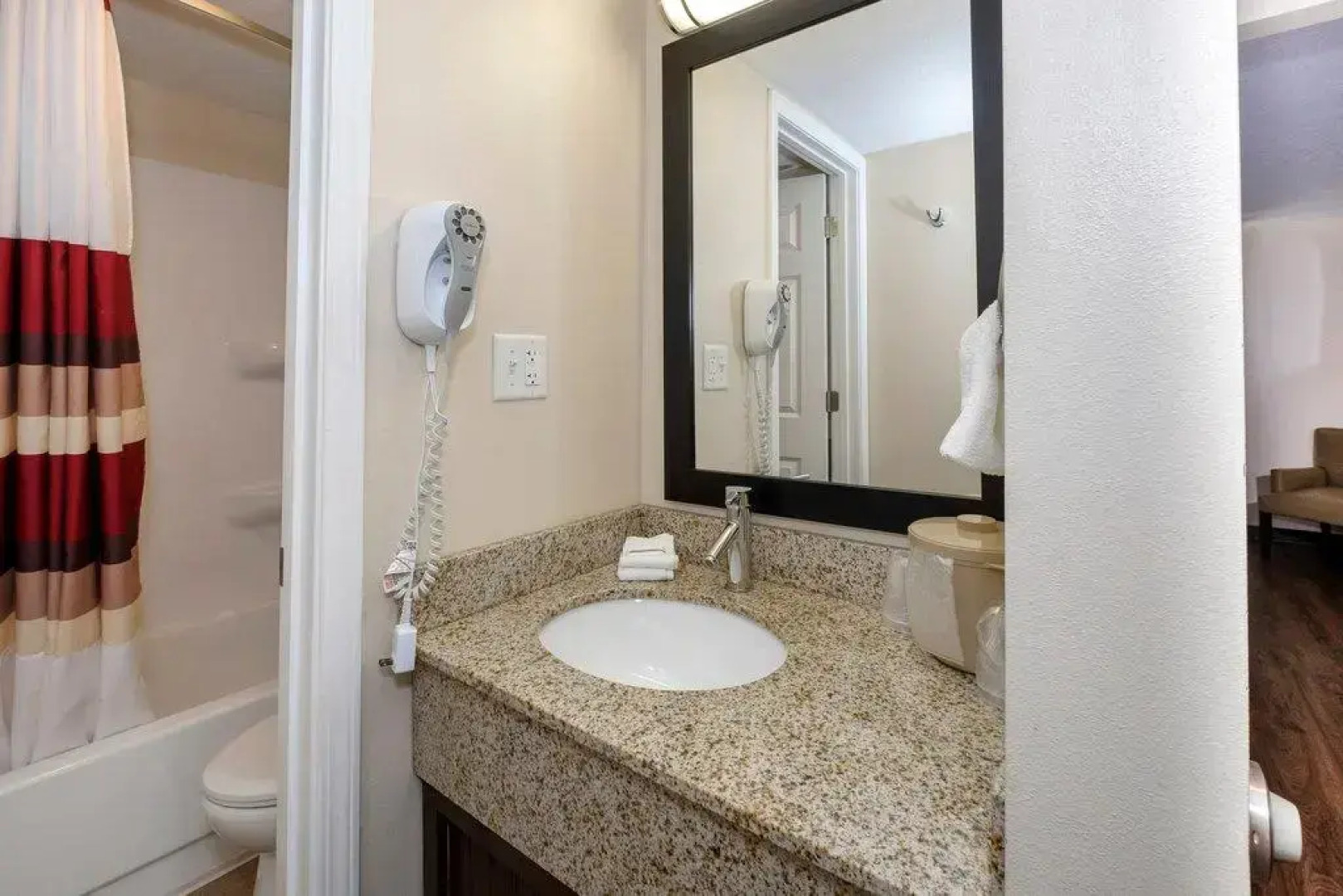 Super 8 Vermillion Sd