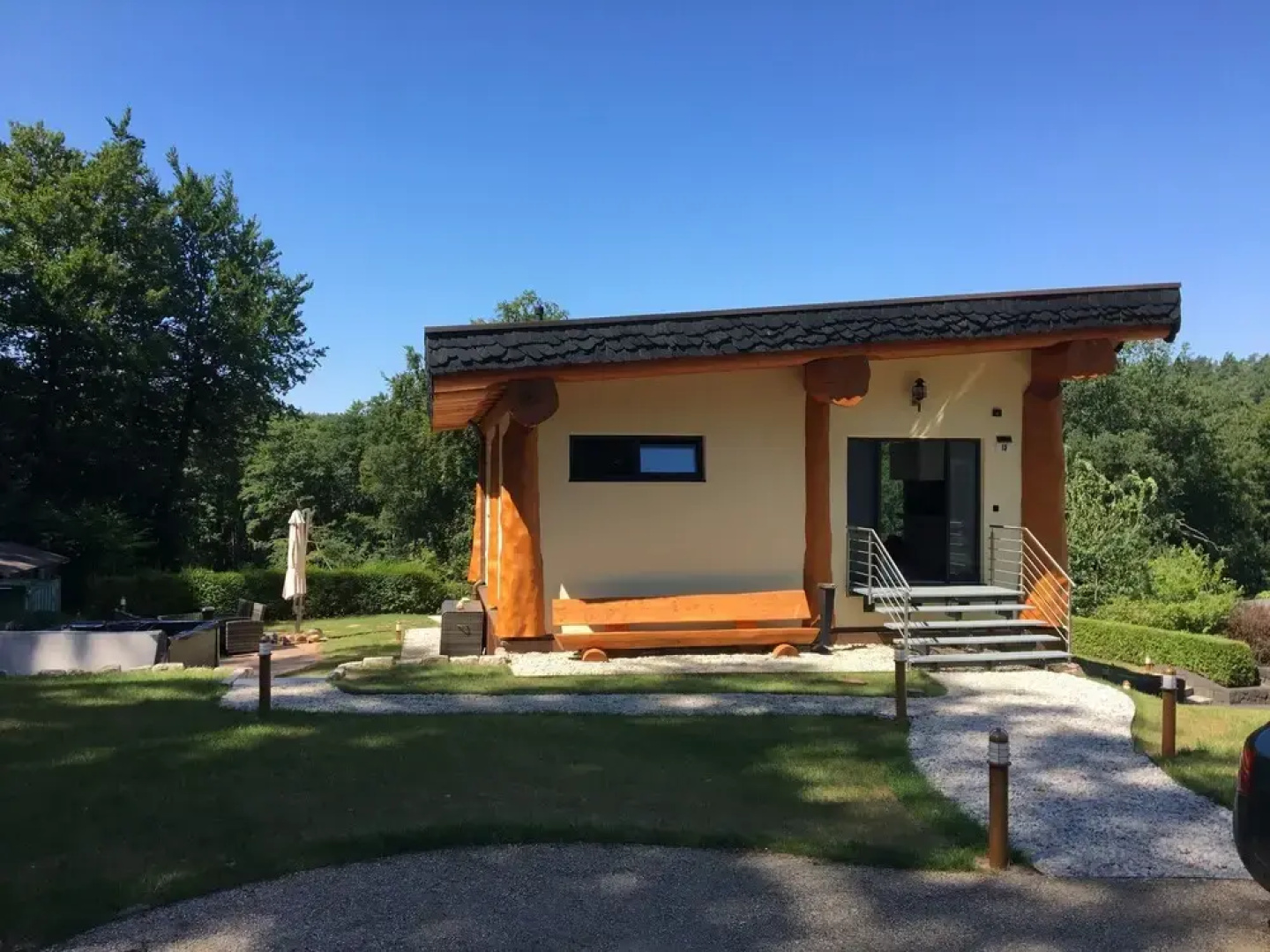 Kanadisches Blockhaus am Plauer See