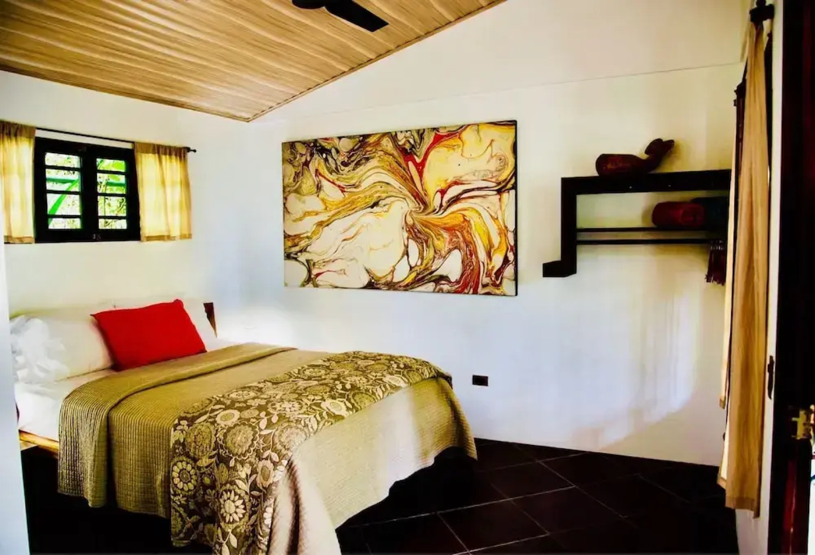 Cabinas D'Val Boutique Hotel
