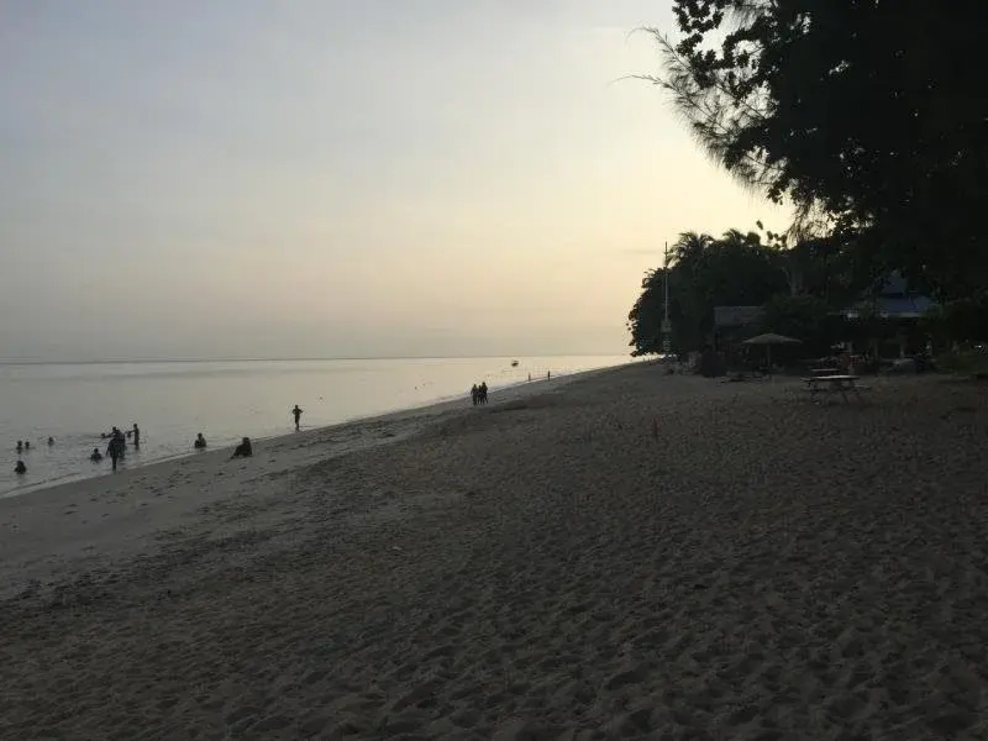 By The Sea-Panoramic Seaview Luxury Suite