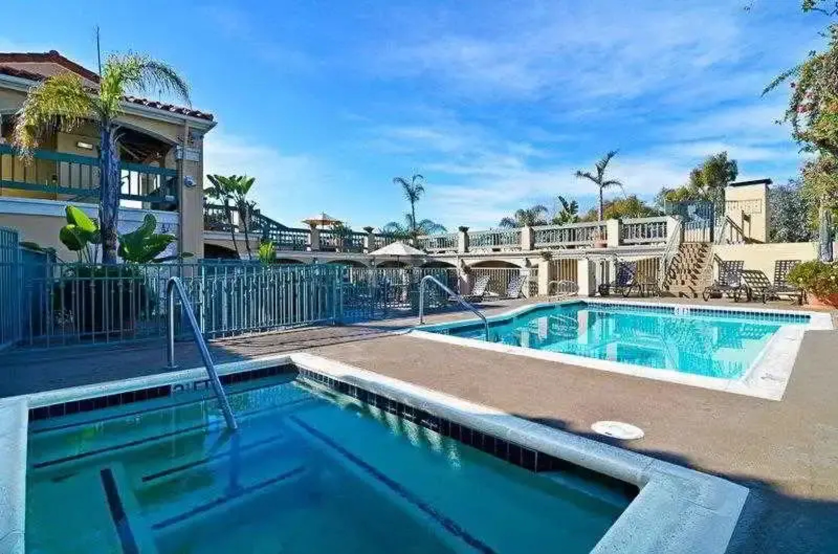 Best Western Plus Laguna Brisas Spa Hotel