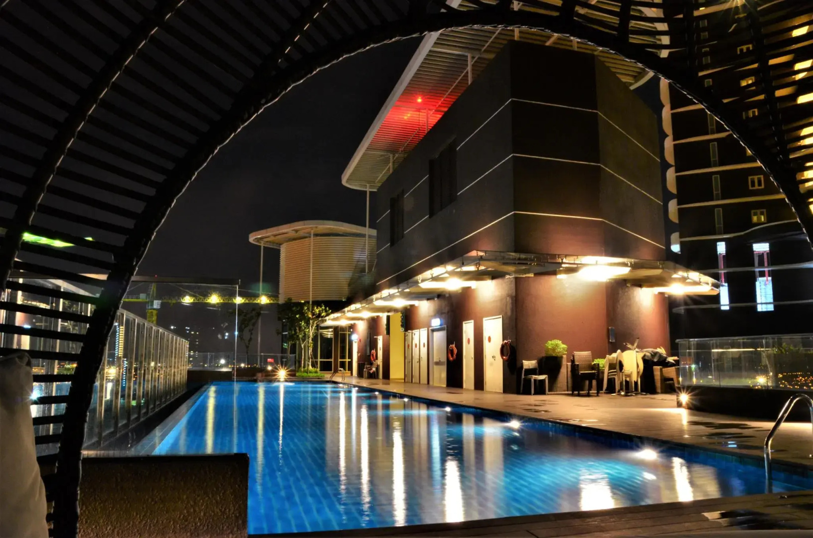 Holi Afiniti Themed Suites