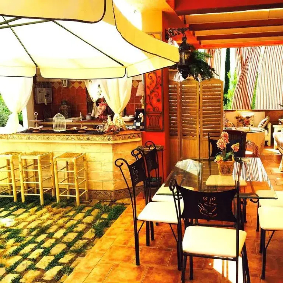 Laurel de la Reina Bed & Breakfast - Boutique