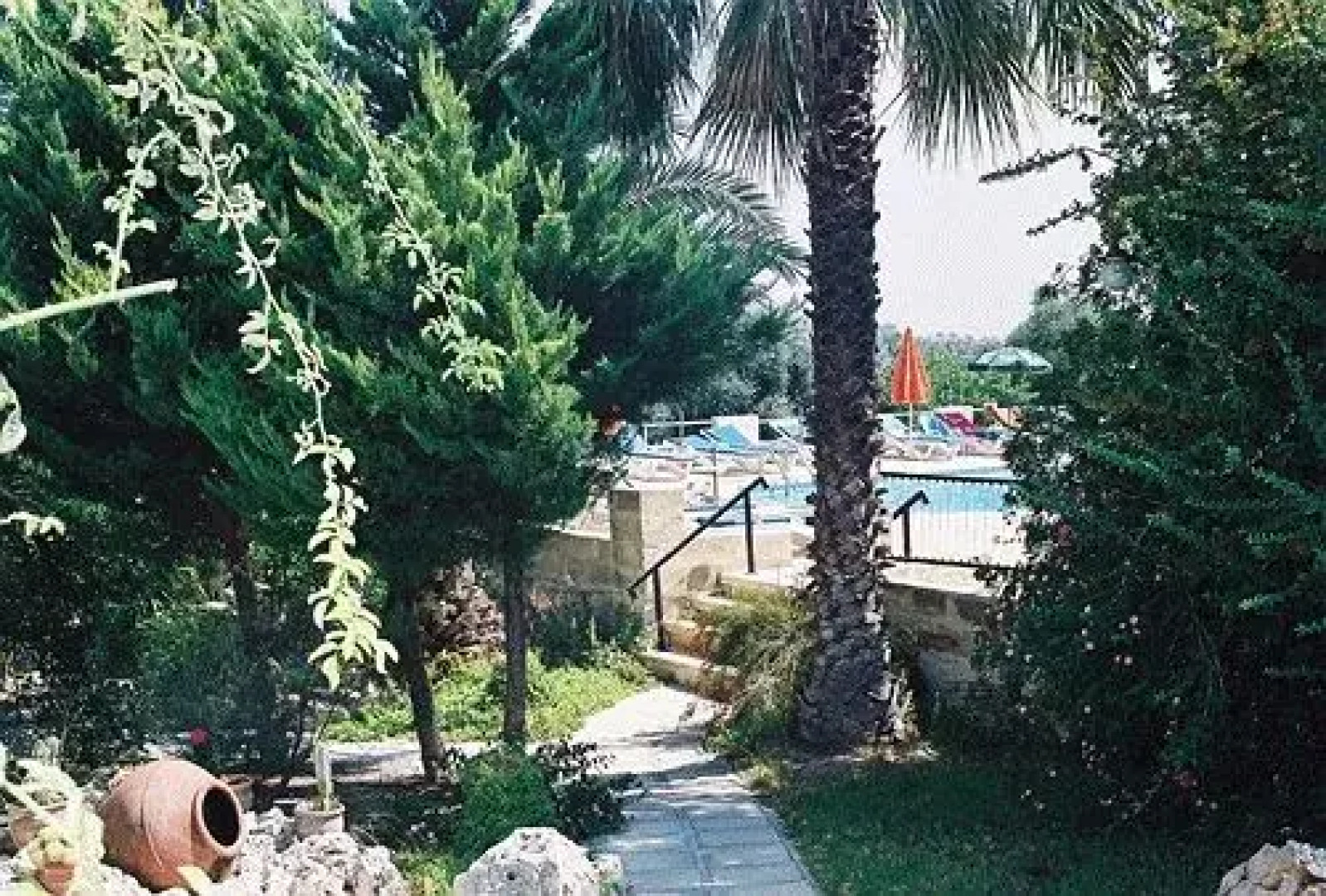 Chrysafinia Hotel Apts