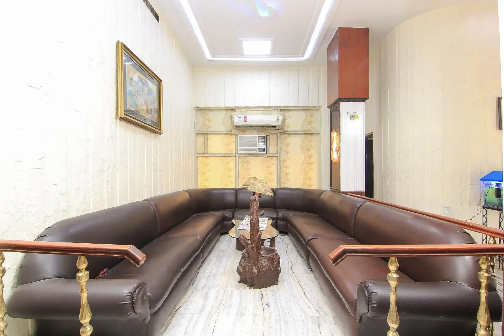 OYO 2569 Hotel Paradise