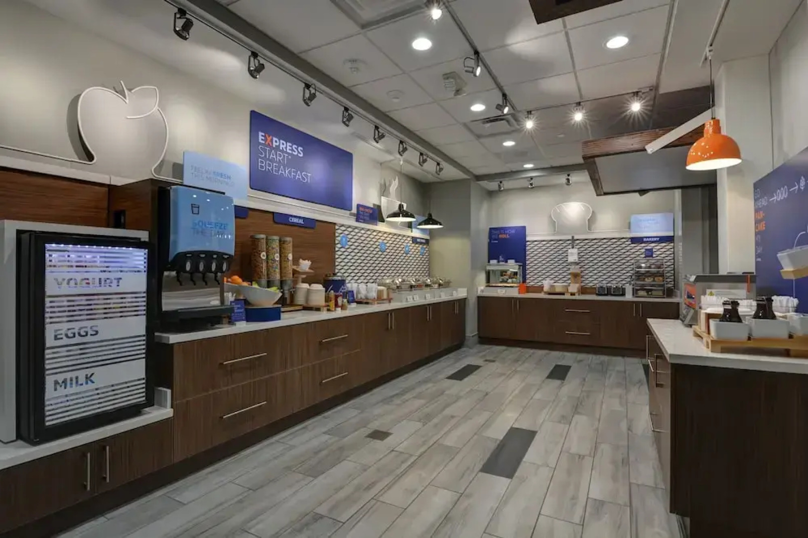 Holiday Inn Express & Suites Greenville - Taylors