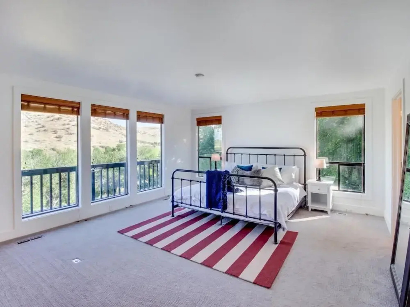 Chic Highlands Hideaway