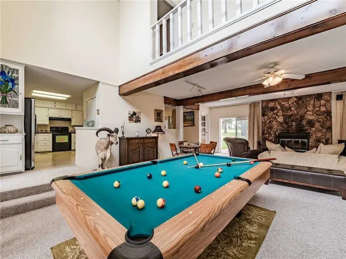 High Mesa Escape - Three Bedroom Cabin