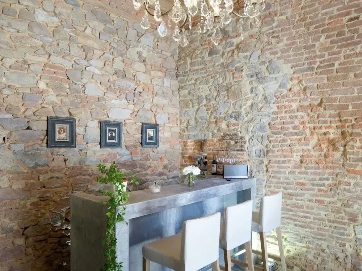 Castle Farmhouse in Condroz With Heated Pool