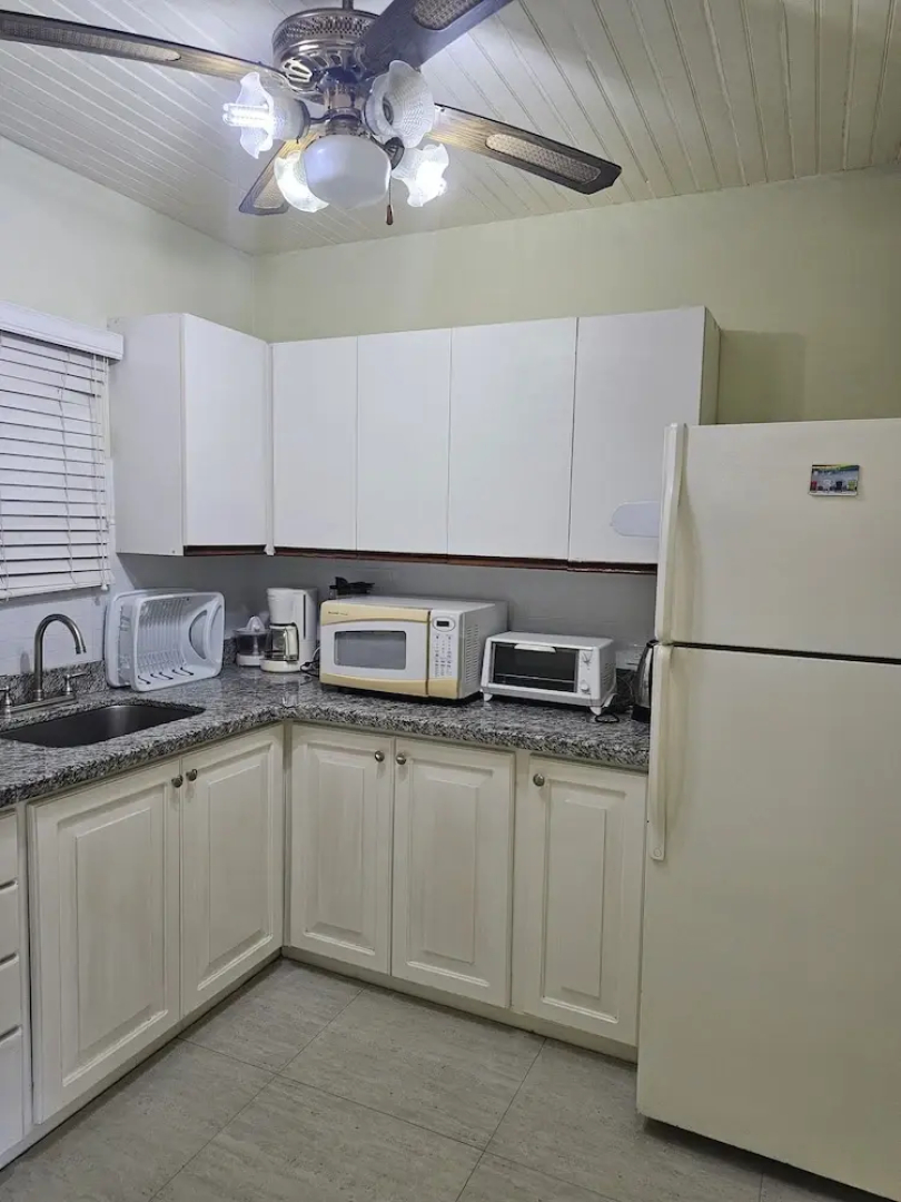 Apartment E6