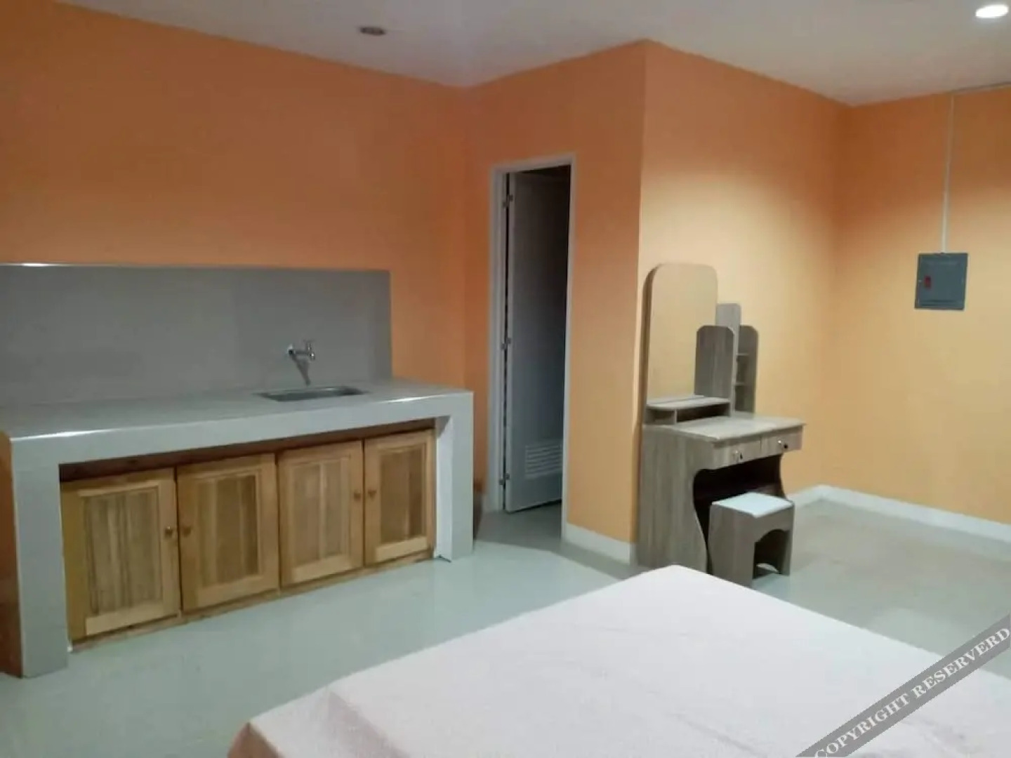 Rozay Travellers Inn