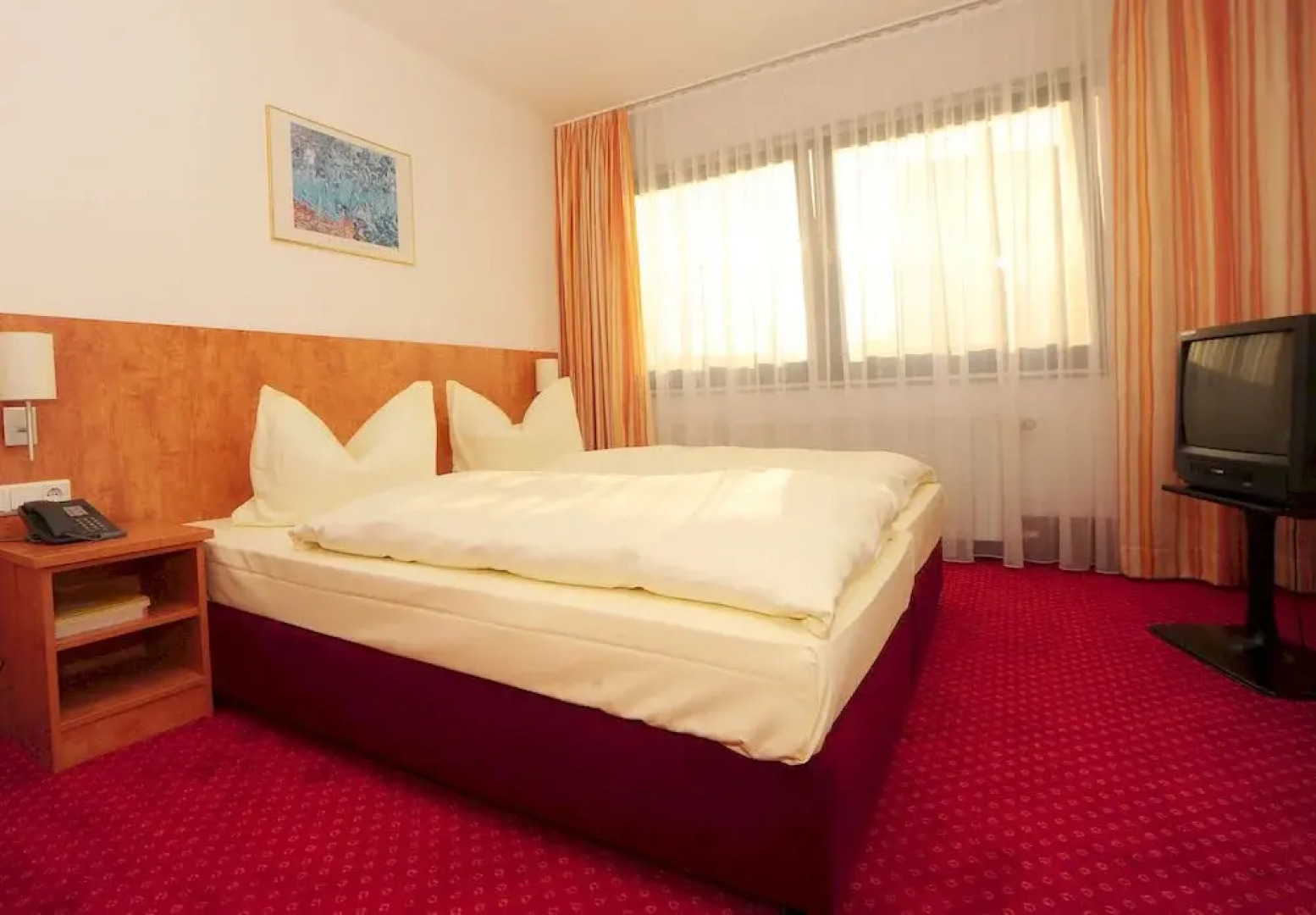 CityClass Hotel Atrium Budget