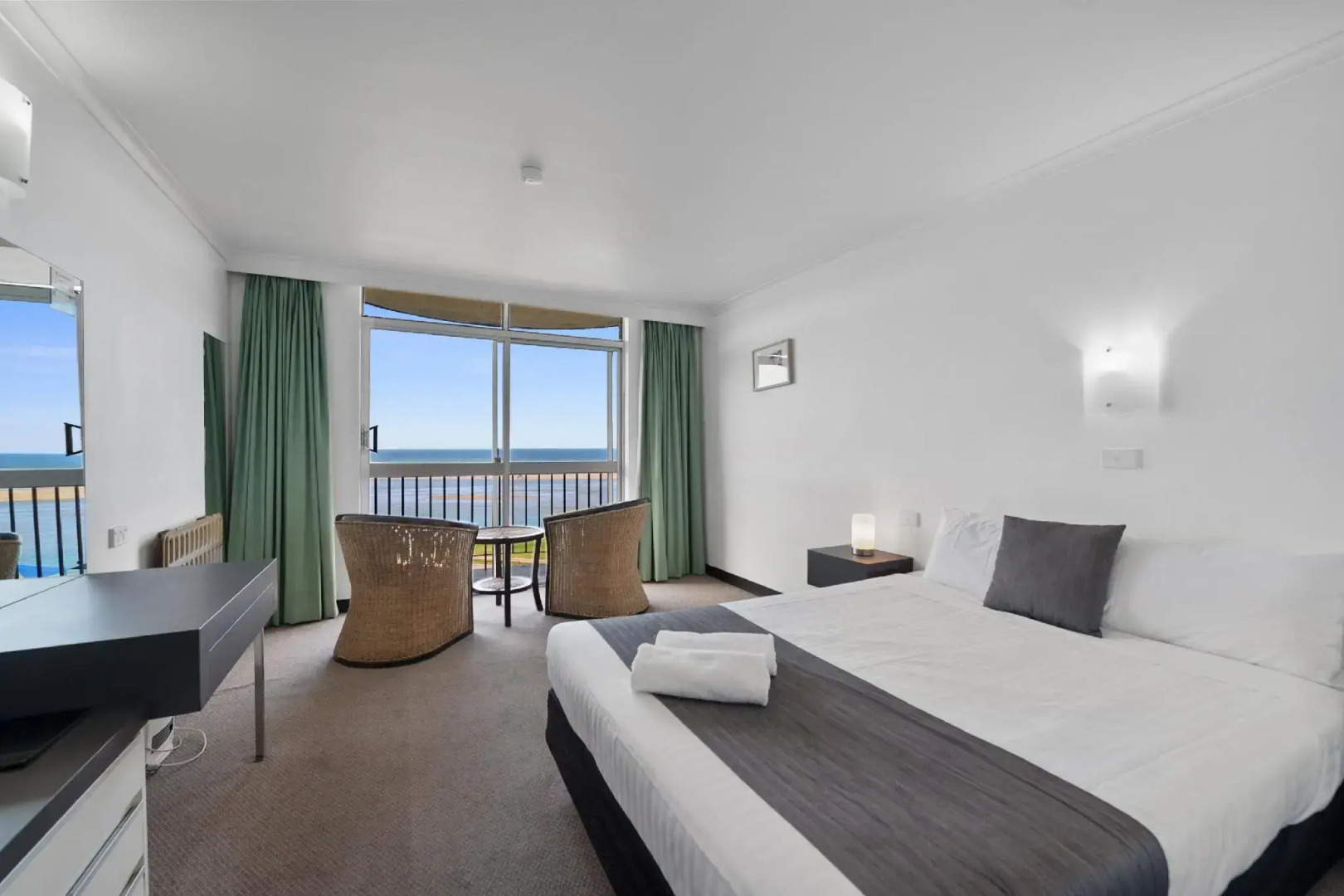 Scamander Beach Resort