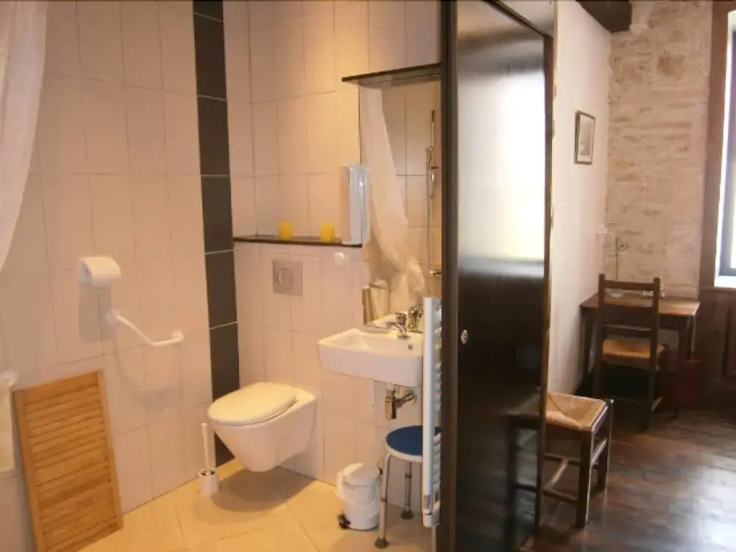 Gite La Tour de Giry