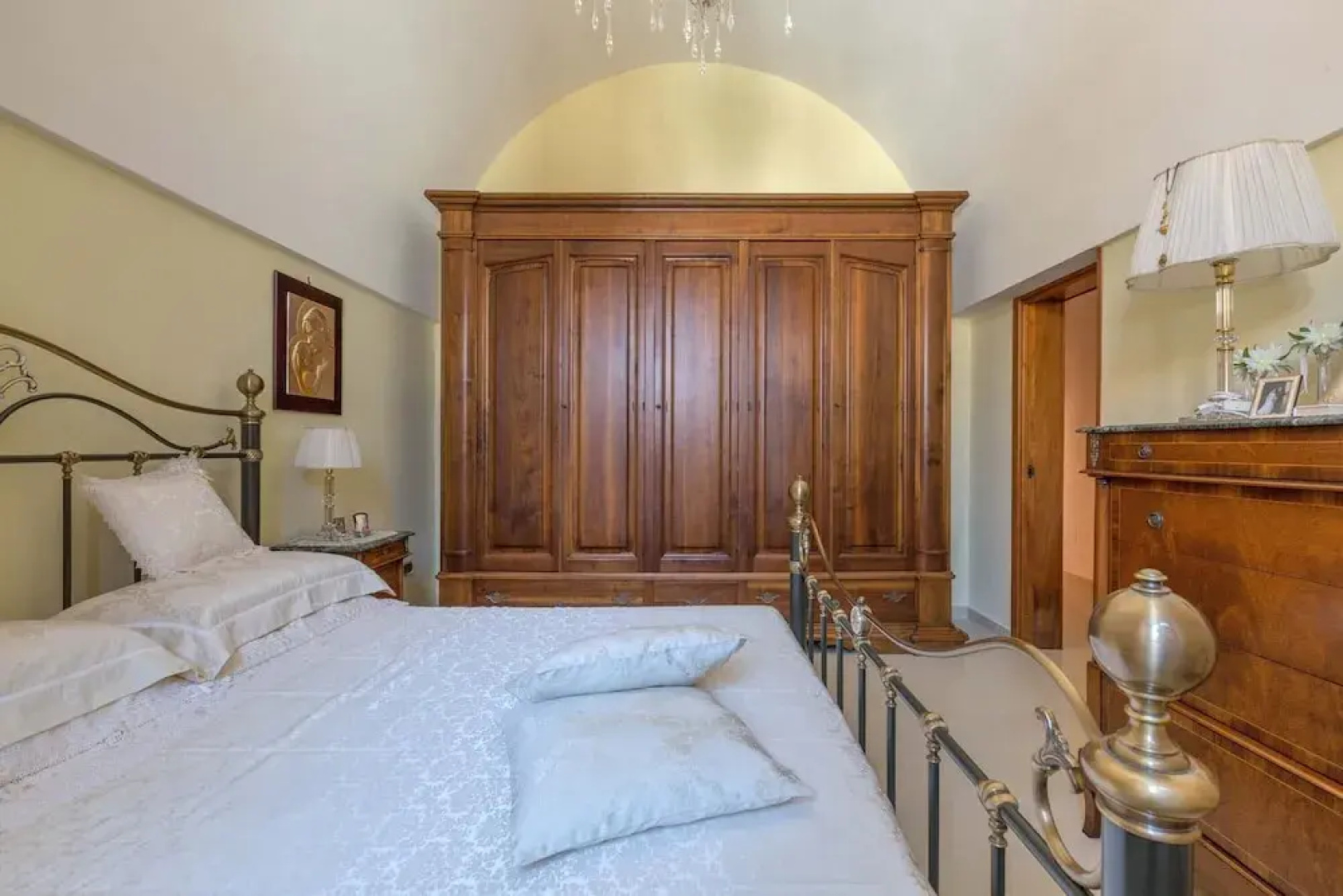 2498 Villa Raffaella by Barbarhouse