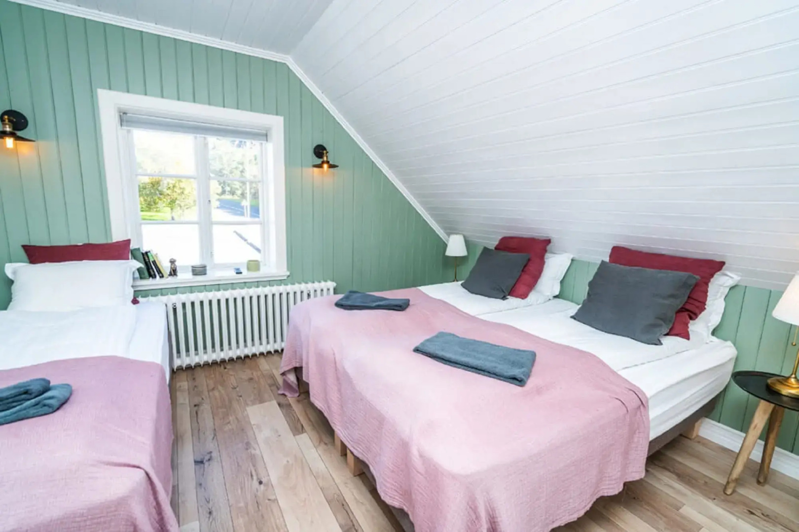 SKYR Guesthouse