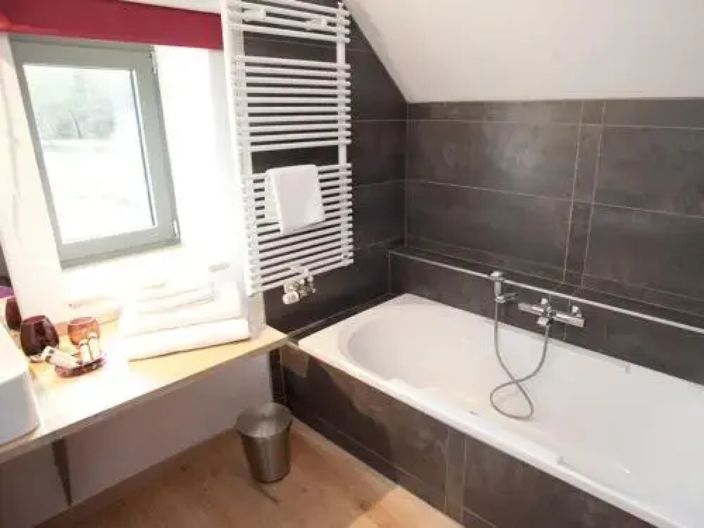 Aux Berges de la Bel