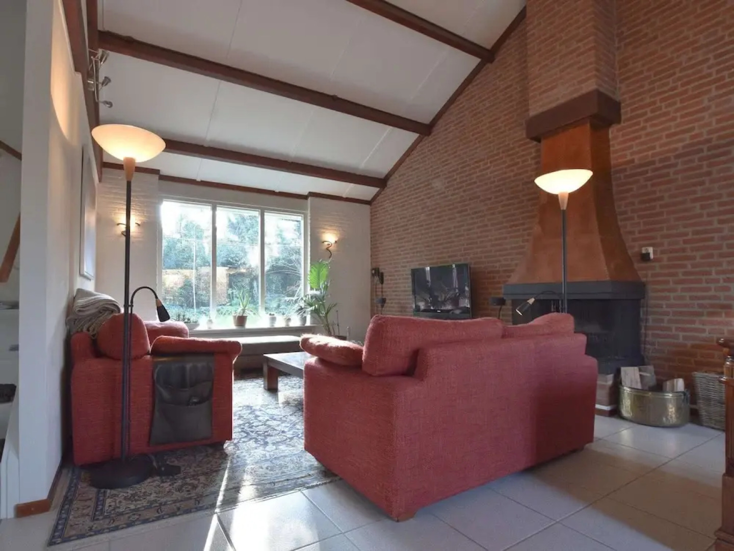 Spacious Holiday Home in Garderen near Forest