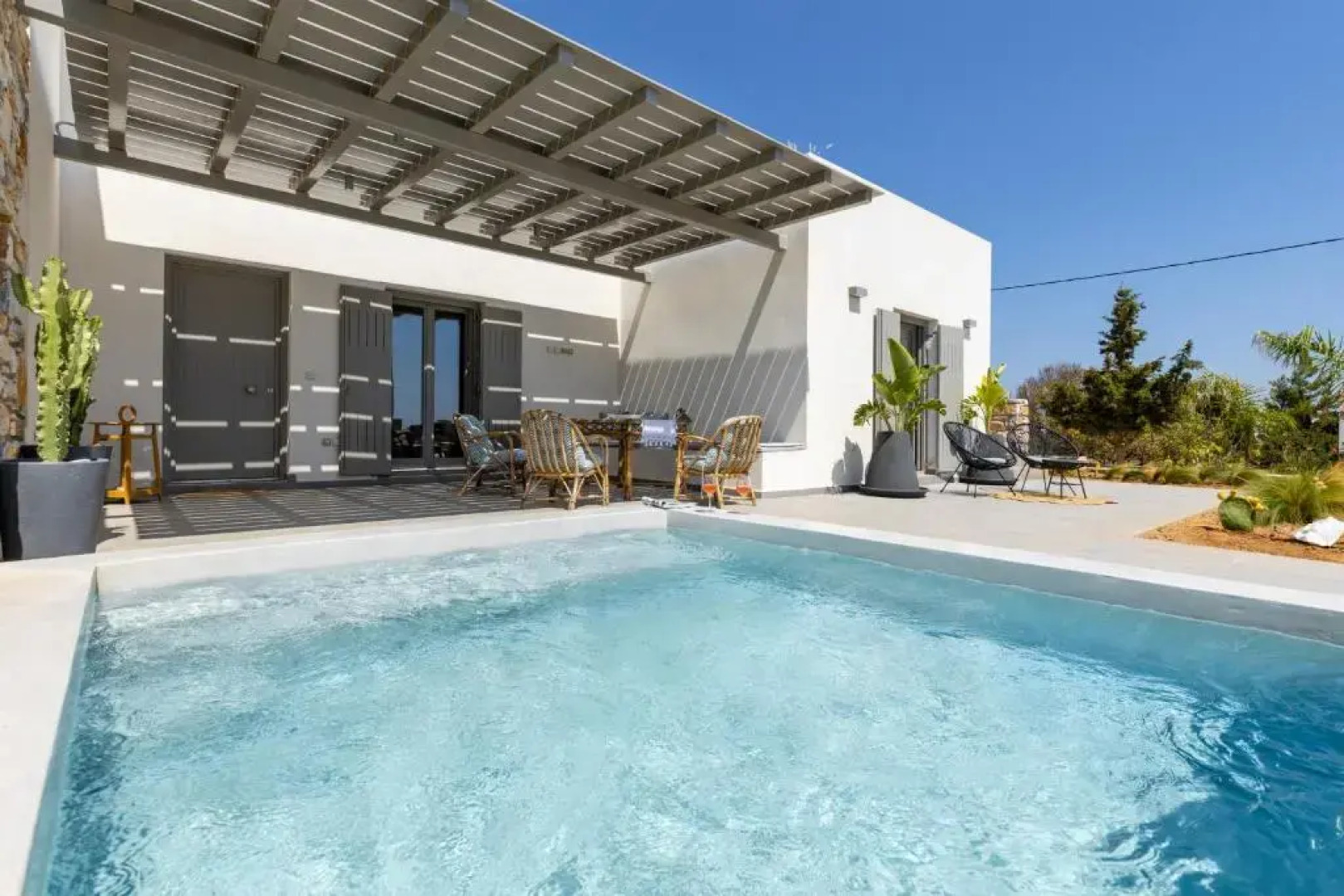 3bedroom Cycladic Villa Dorida with pool in Paros