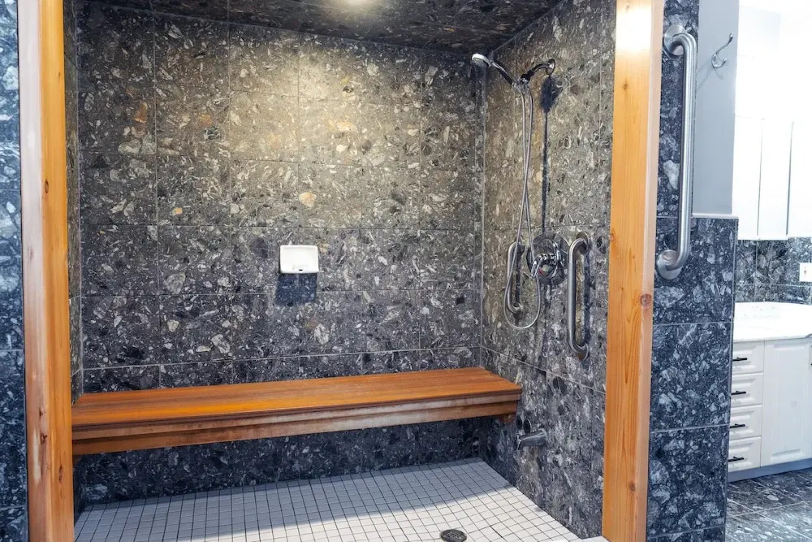 Maison des Geais Bleus