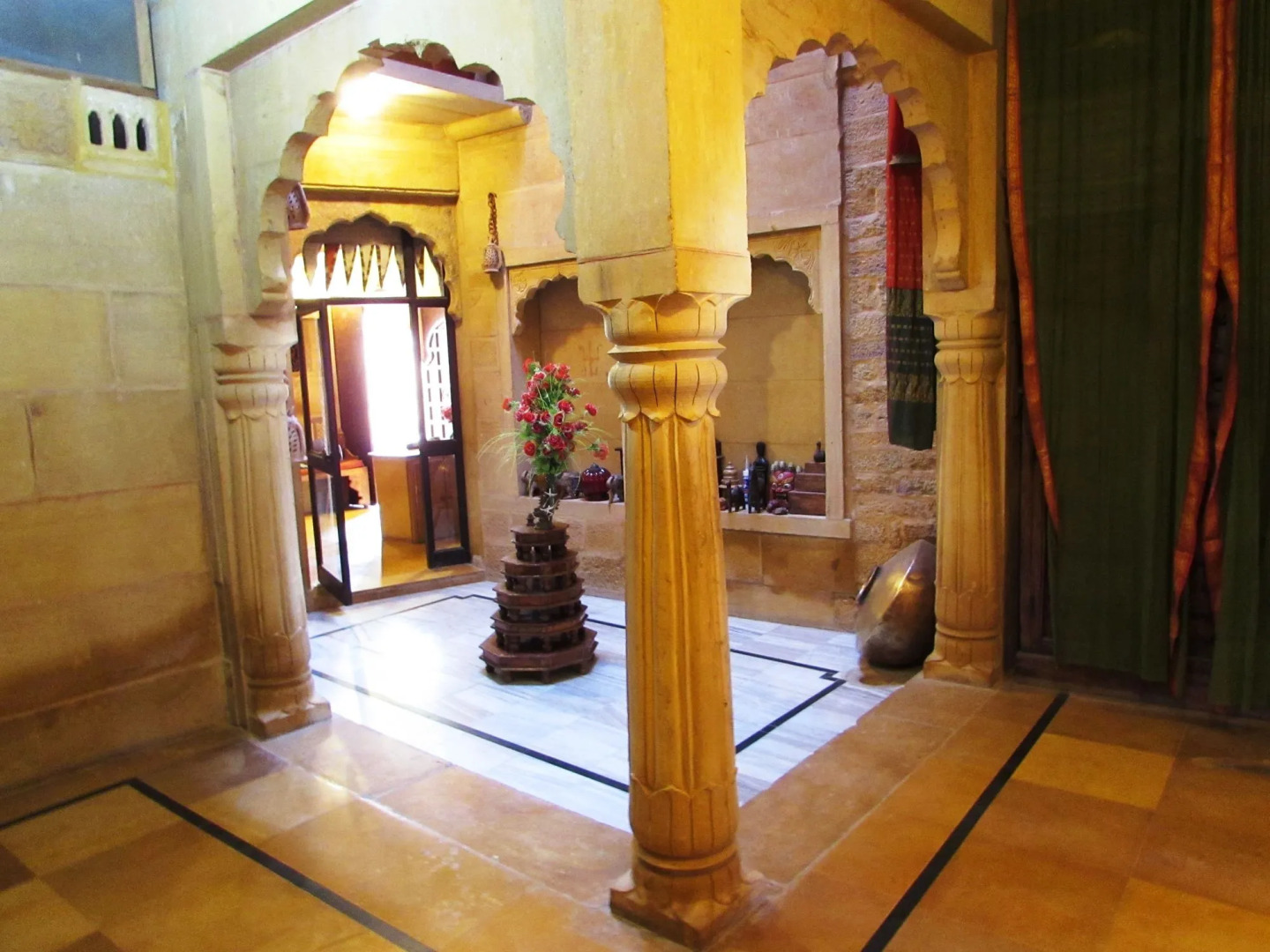 Hotel Garh Jaisal Haveli