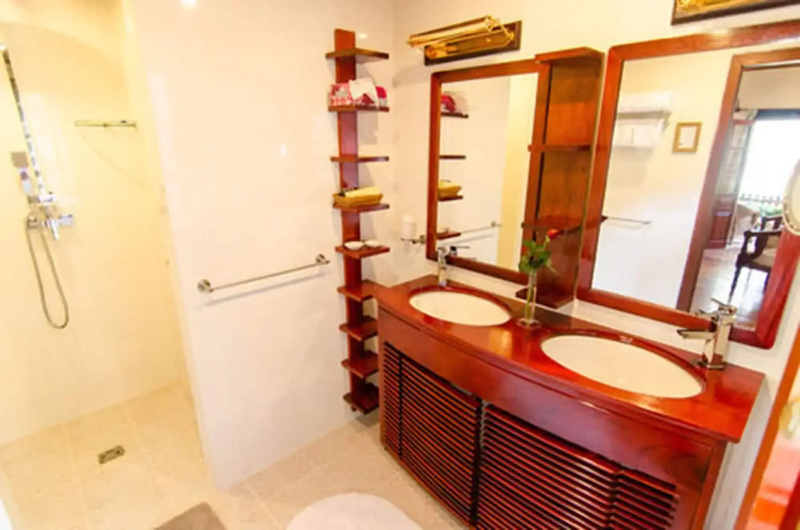 Mekong Riverview Hotel