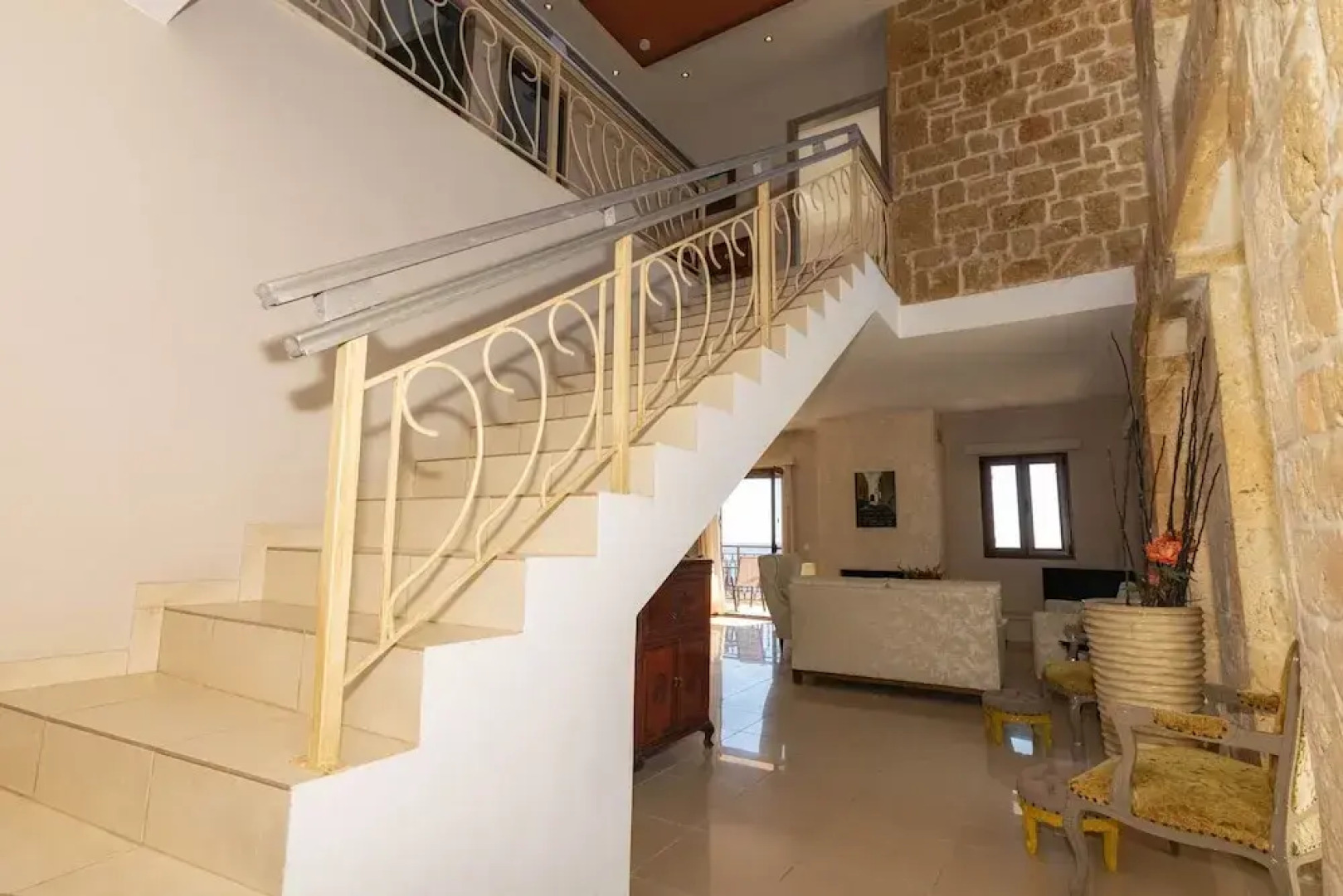 Armonia Seaside Villas