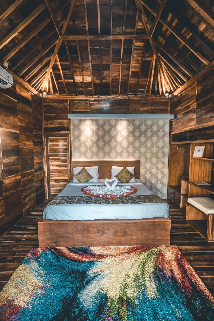 Ocho Bali Surf Camp
