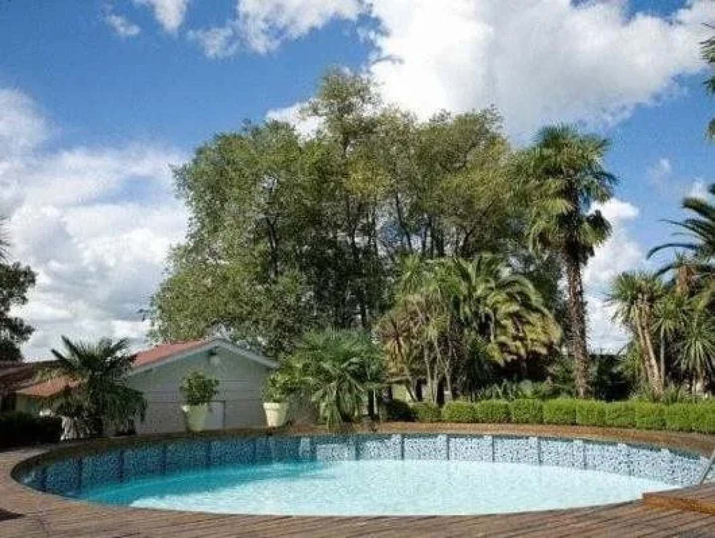 Howard Johnson Finca Maria Cristina