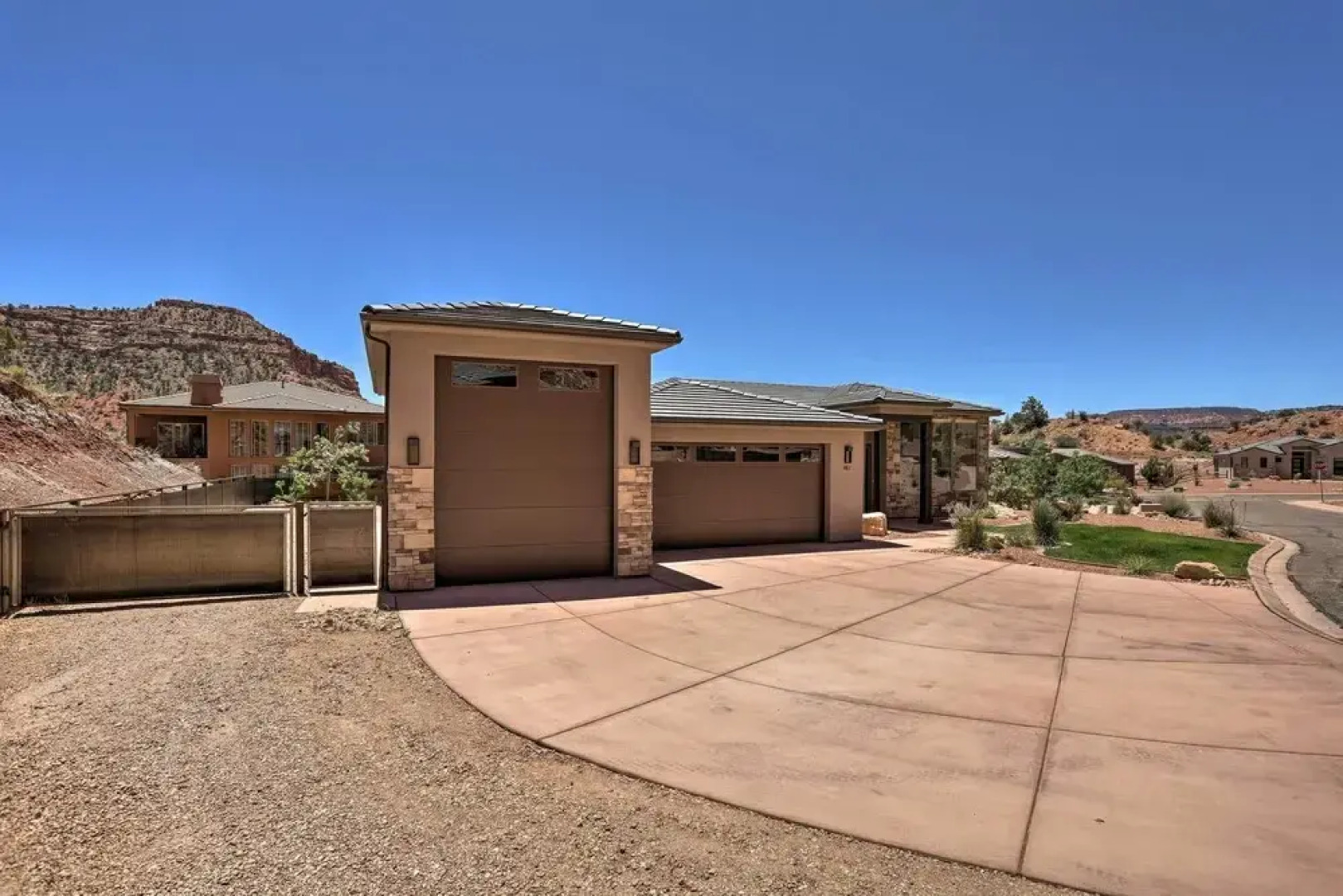 Stunning Kanab Home - Amazing Red Rock Views!