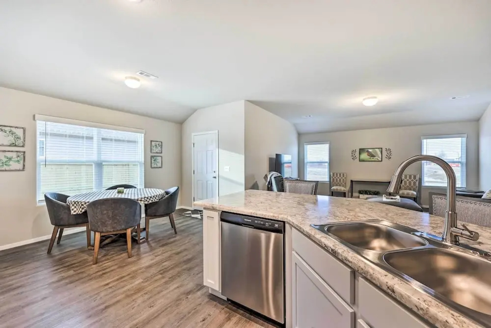 Siloam Springs Home, Close to Parks & Trails!