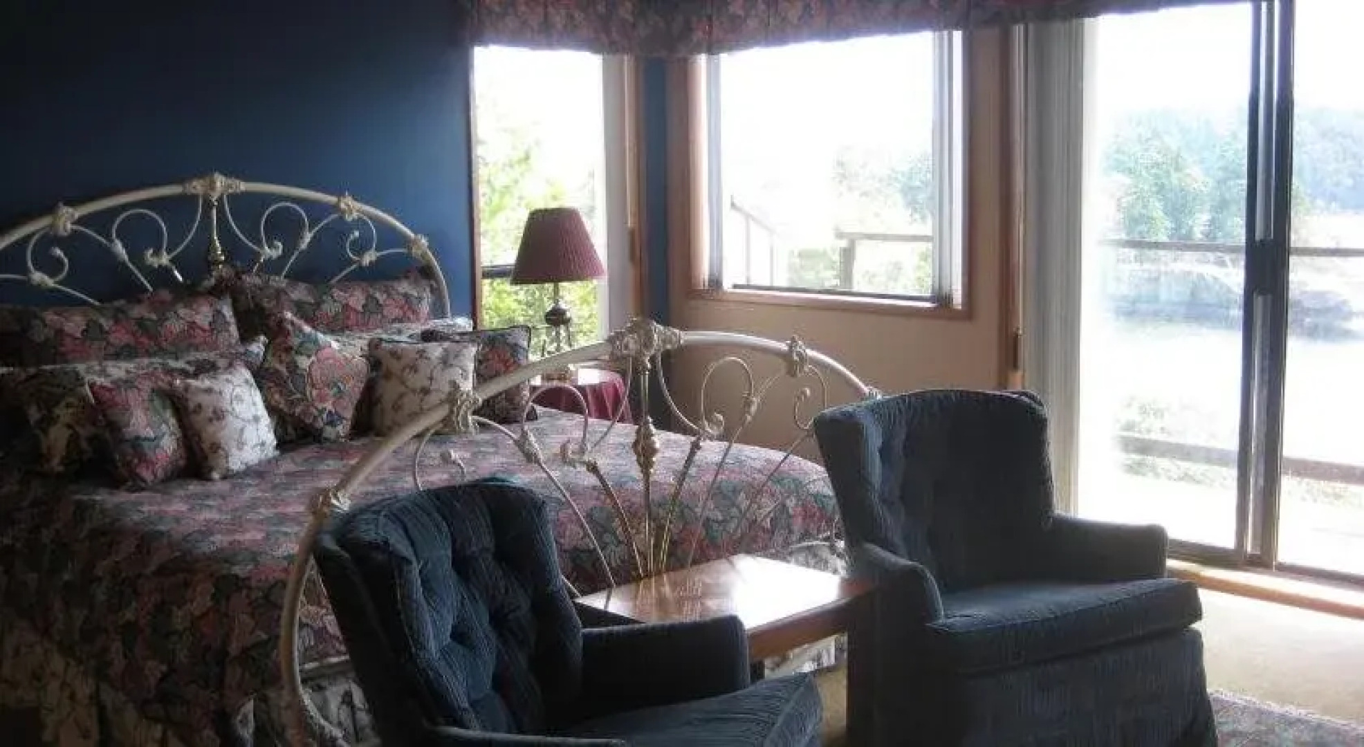 Stephenson Point Seaside Bed And Breakfast