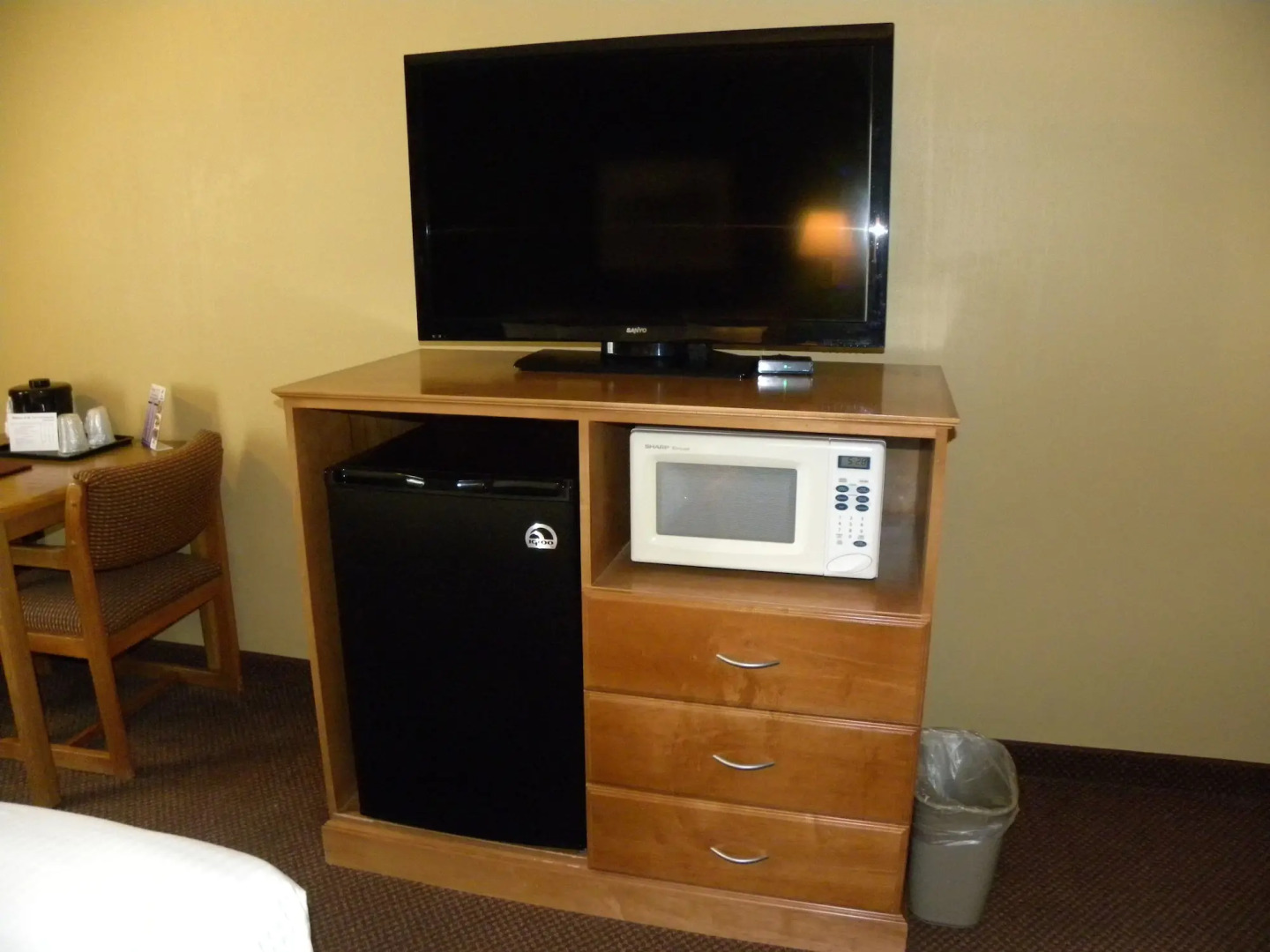 New Victorian Inn and Suites