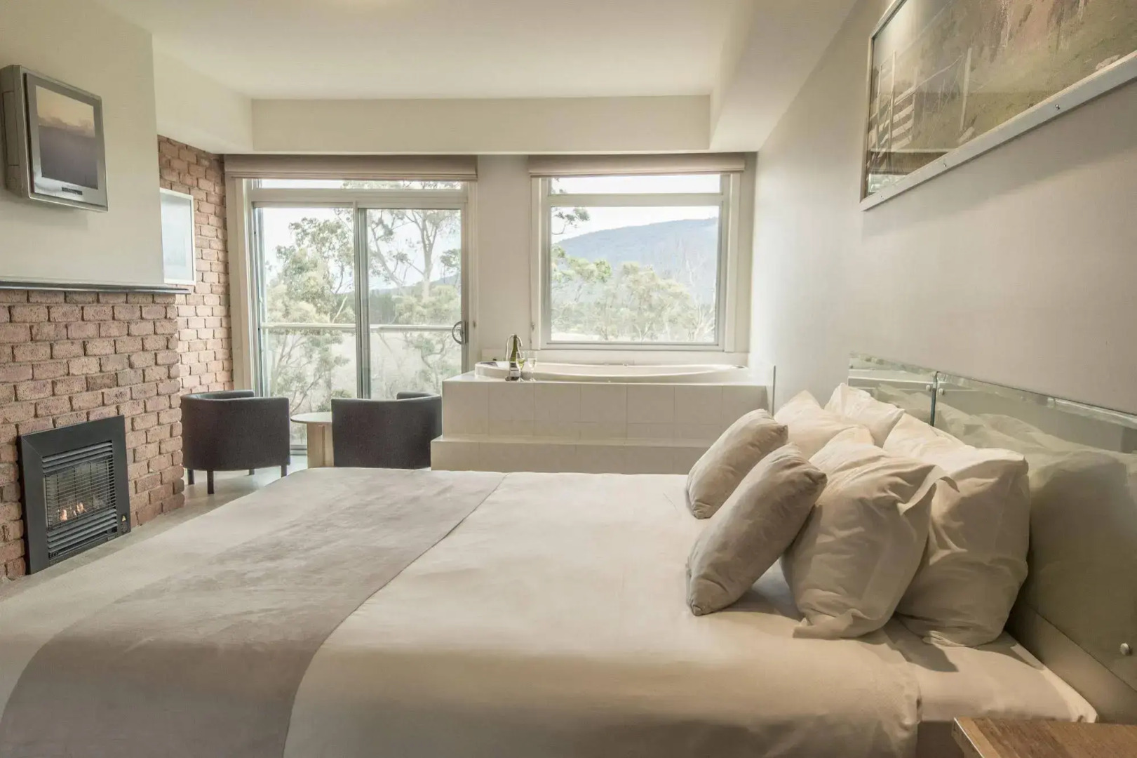 Macedon Ranges Hotel & Spa