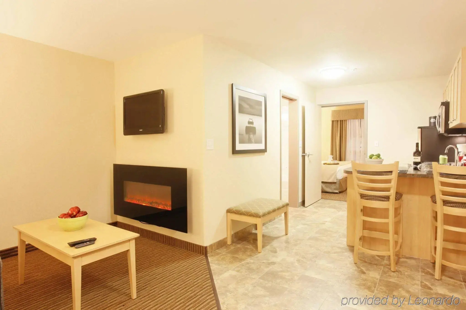 Vegreville Suites