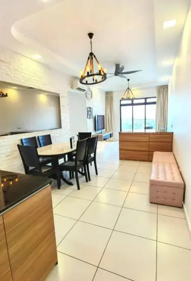 2112 Modern Industrial Style Home 100mbps By STAY