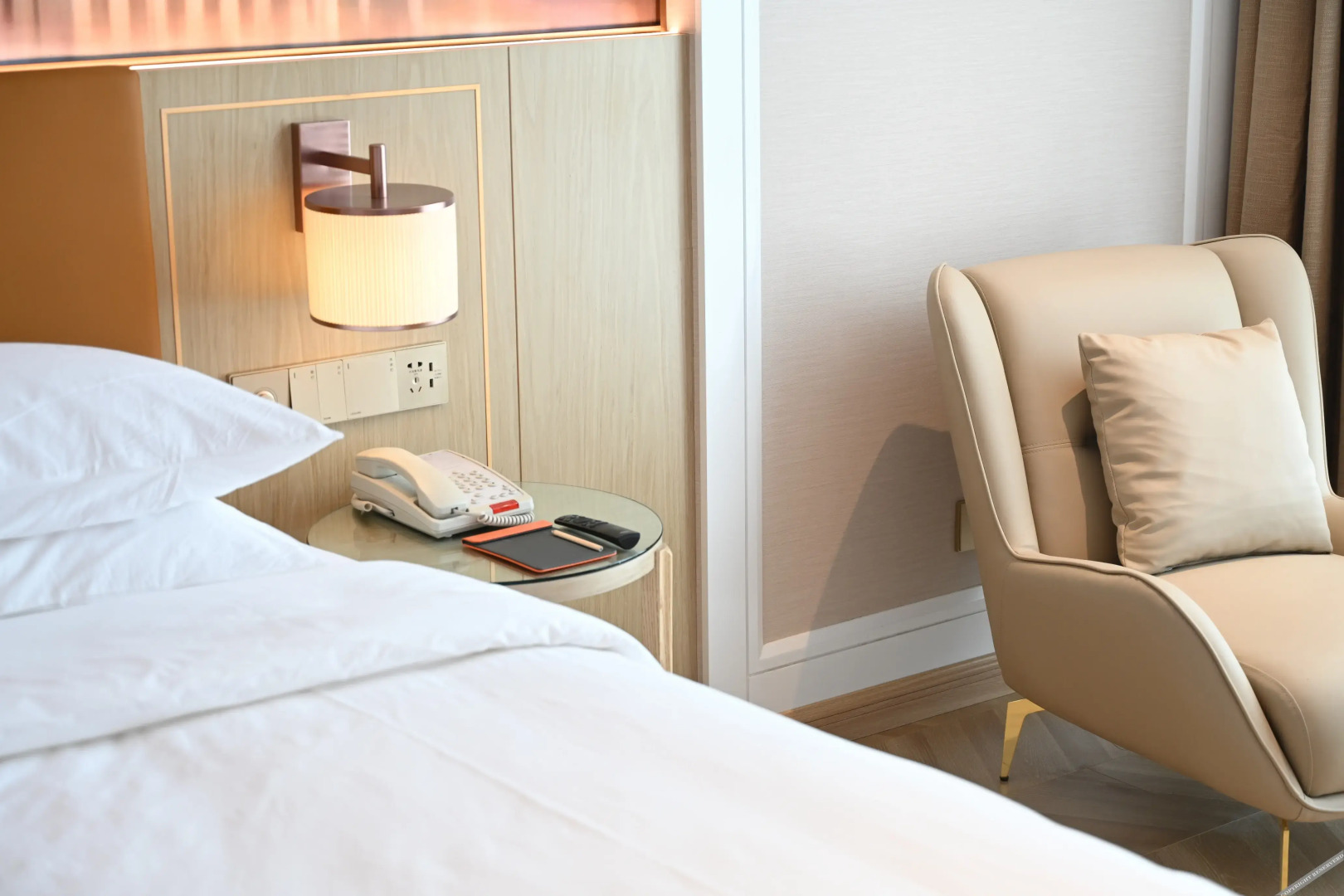 Vienna Hotel (Yecheng Zero Kilometer)